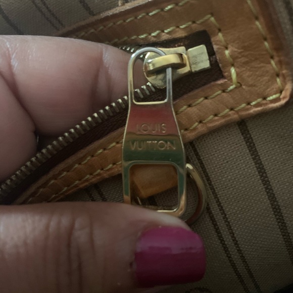 🌸Authentic Delightful Louis Vuitton - Picture 2 of 11